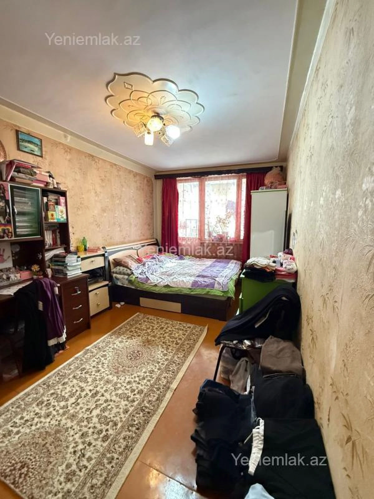 Satılır 3 otaqlı köhnə tikili 72 m²
