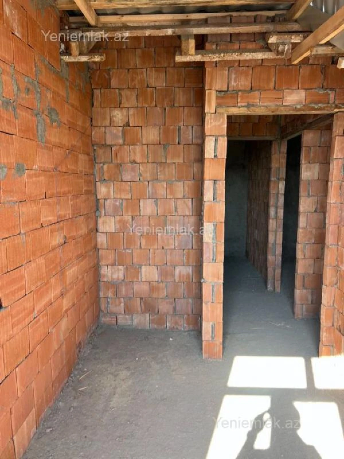 Satılır 2 otaqlı yeni tikili 73 m²