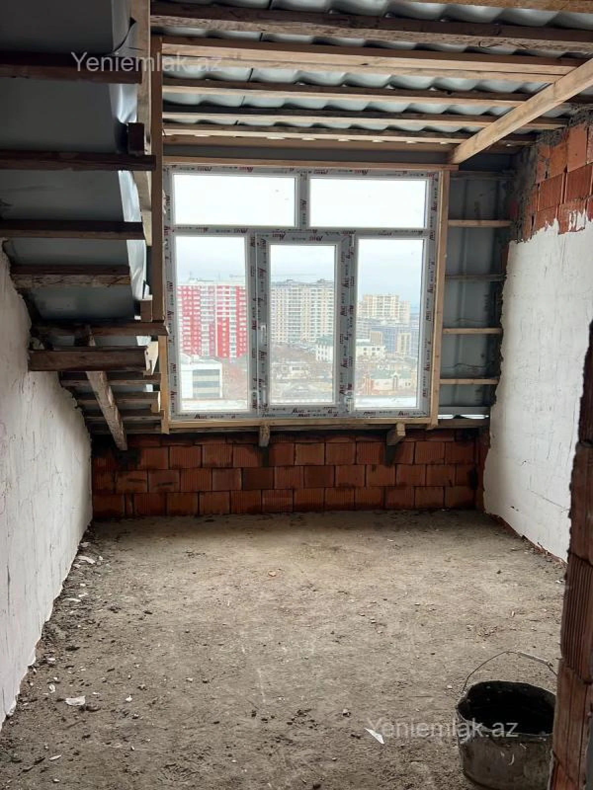Satılır 2 otaqlı yeni tikili 73 m²
