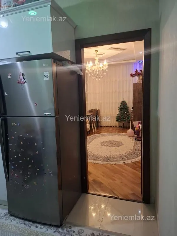 Satılır 3 otaqlı yeni tikili 50 m²