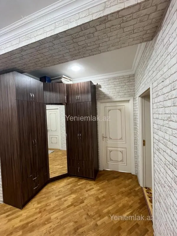 Satılır 3 otaqlı yeni tikili 93 m²