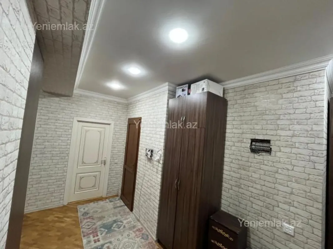 Satılır 3 otaqlı yeni tikili 93 m²