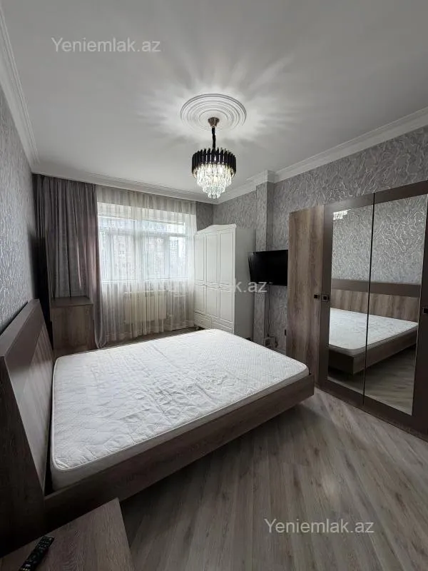 Satılır 3 otaqlı köhnə tikili 80 m²