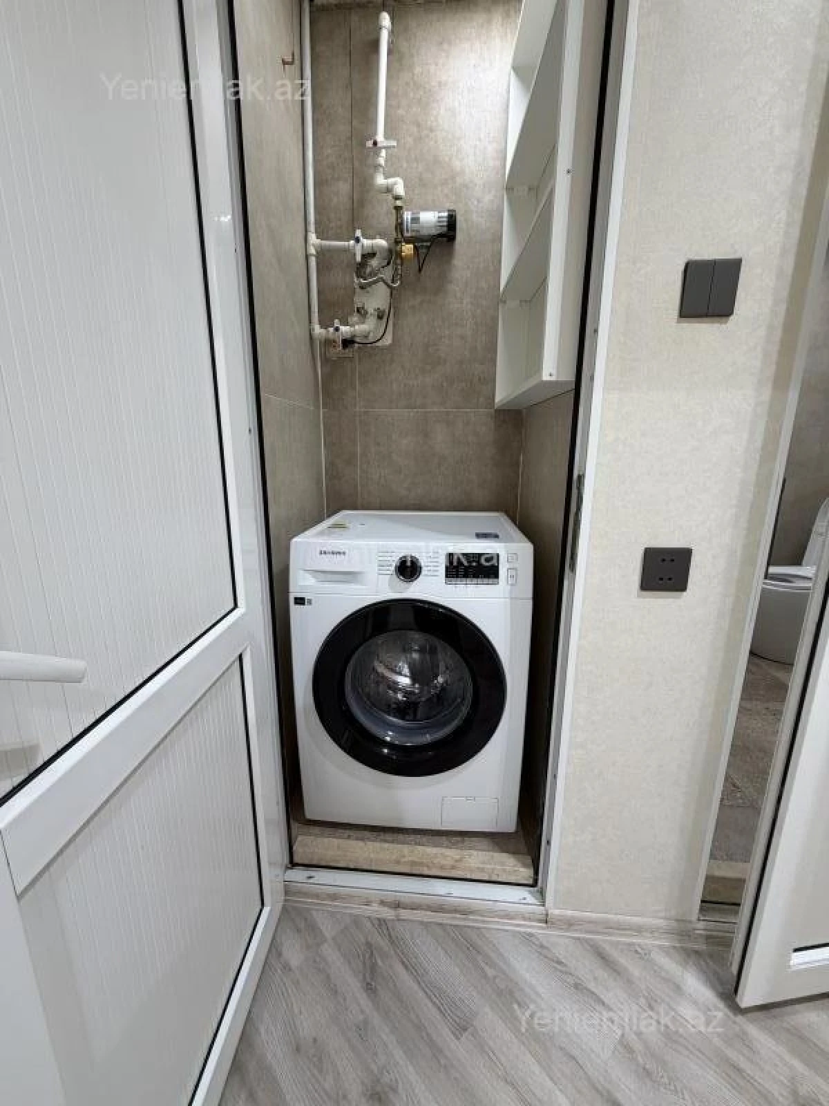 Satılır 3 otaqlı köhnə tikili 80 m²