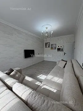 Satılır 3 otaqlı köhnə tikili 80 m²