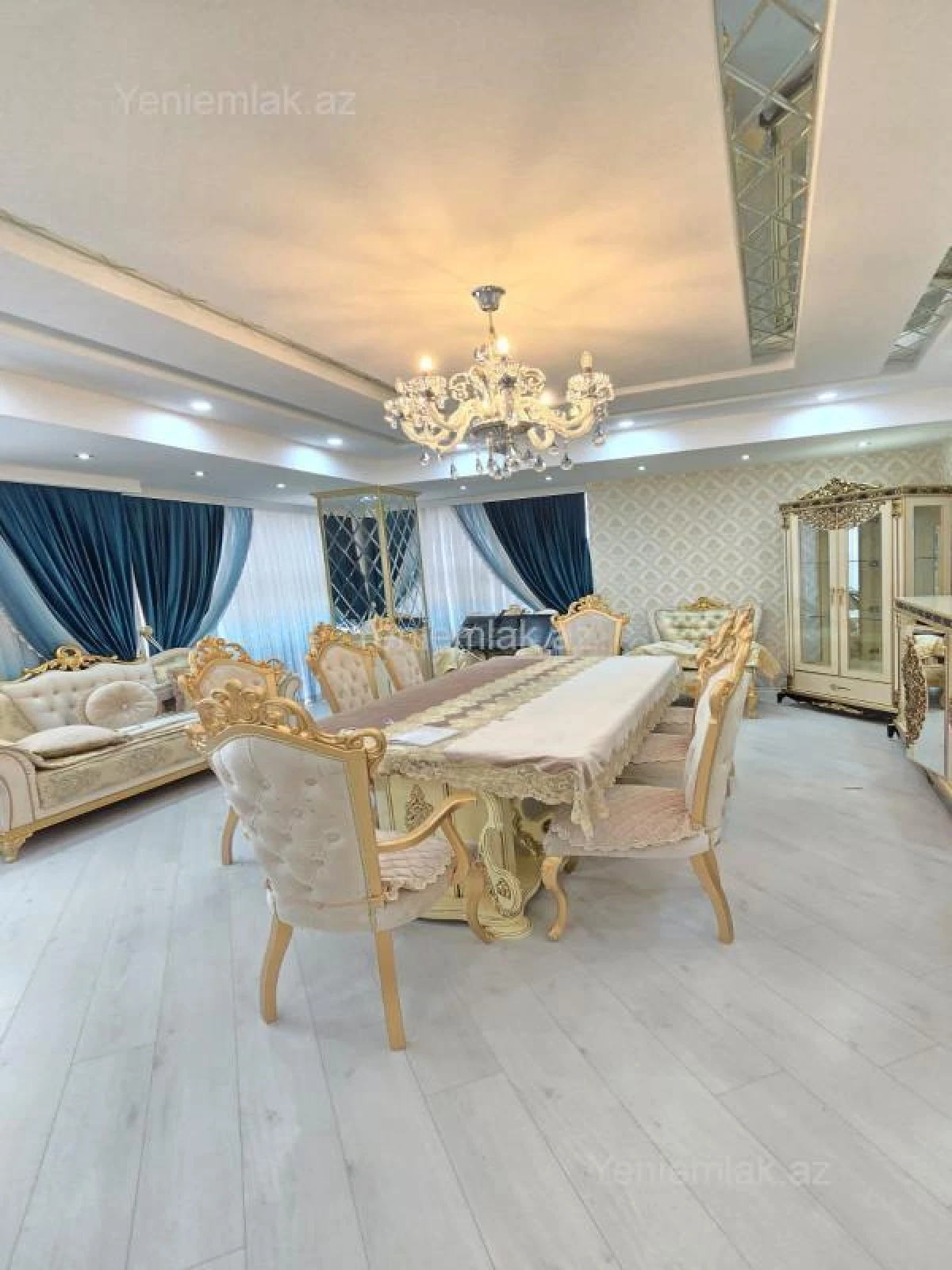 Satılır 3 otaqlı yeni tikili 125 m²