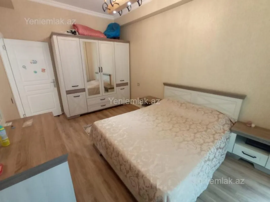 Satılır 3 otaqlı yeni tikili 93 m²