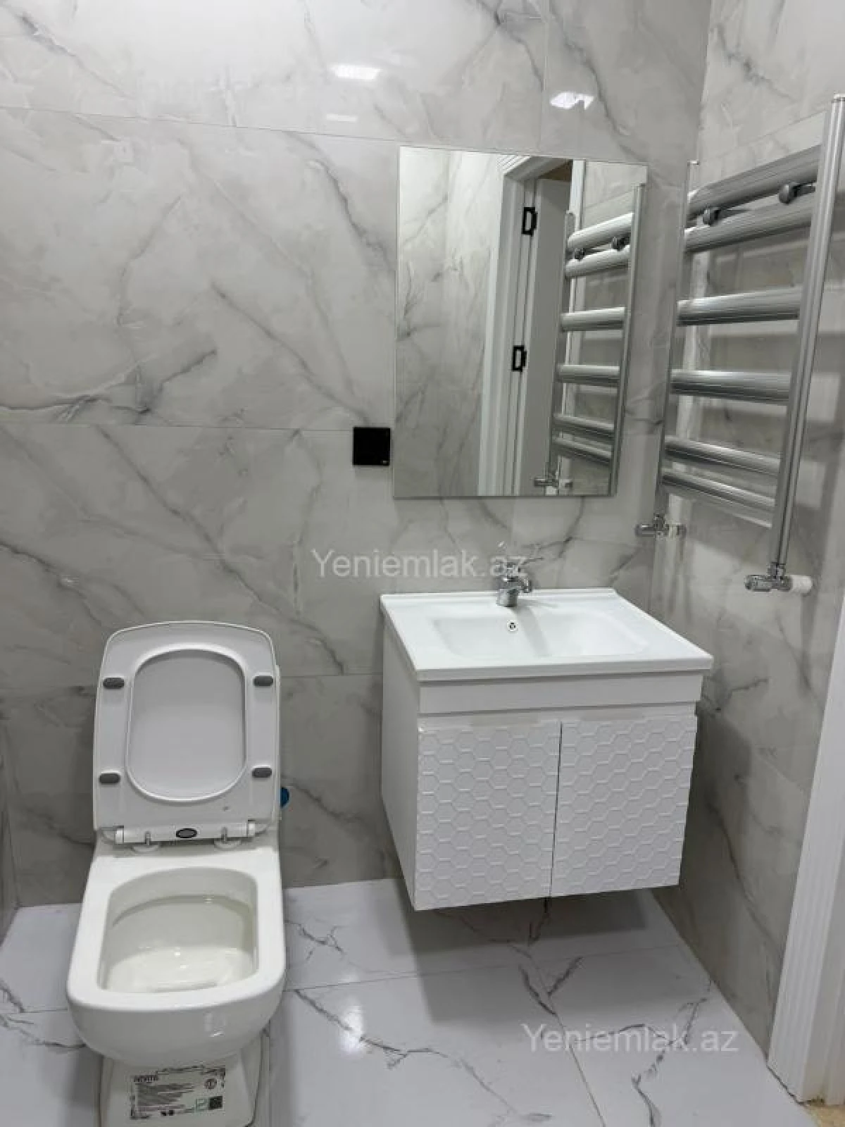 Satılır 2 otaqlı yeni tikili 55 m²
