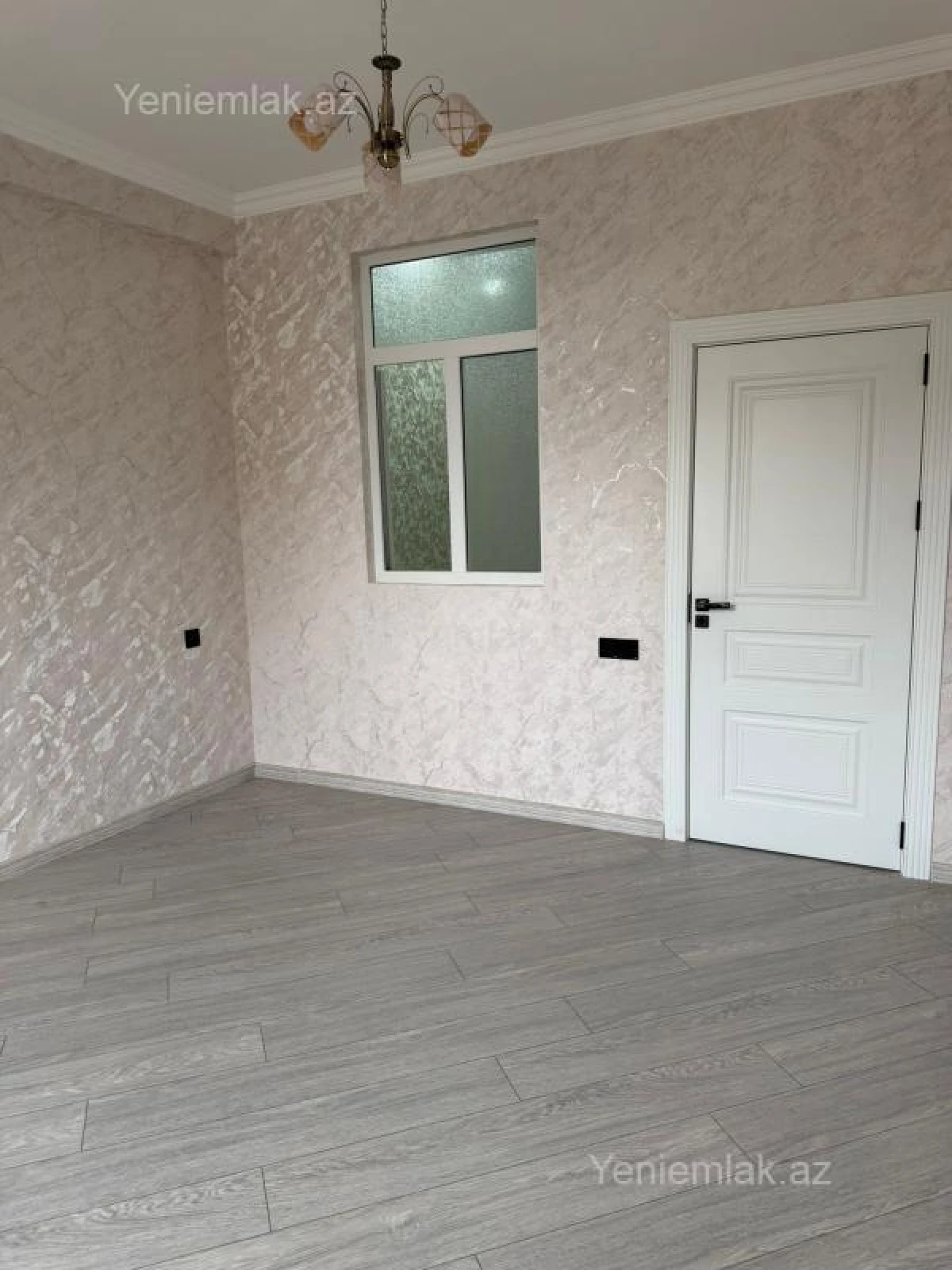 Satılır 2 otaqlı yeni tikili 55 m²