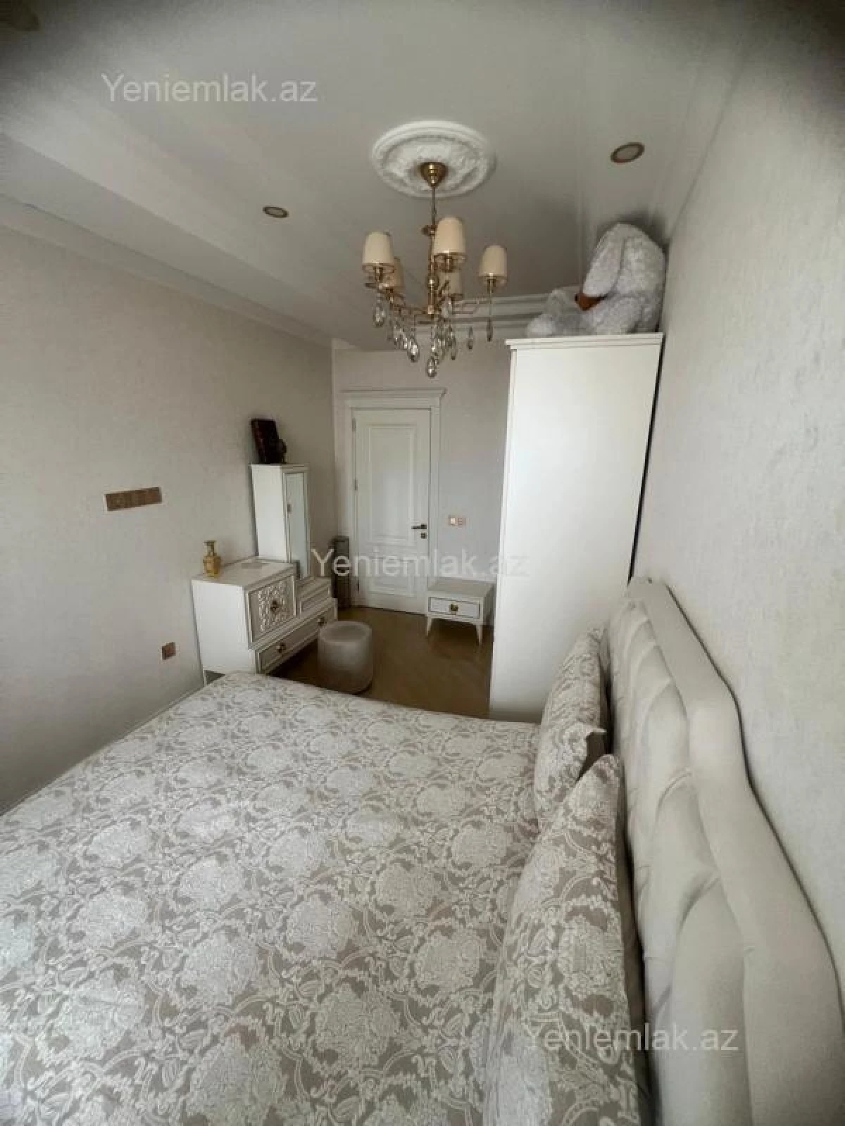 Satılır 3 otaqlı yeni tikili 95 m²