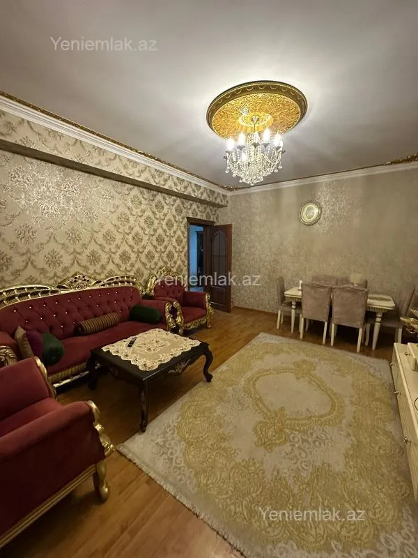 Satılır 3 otaqlı yeni tikili 105 m²