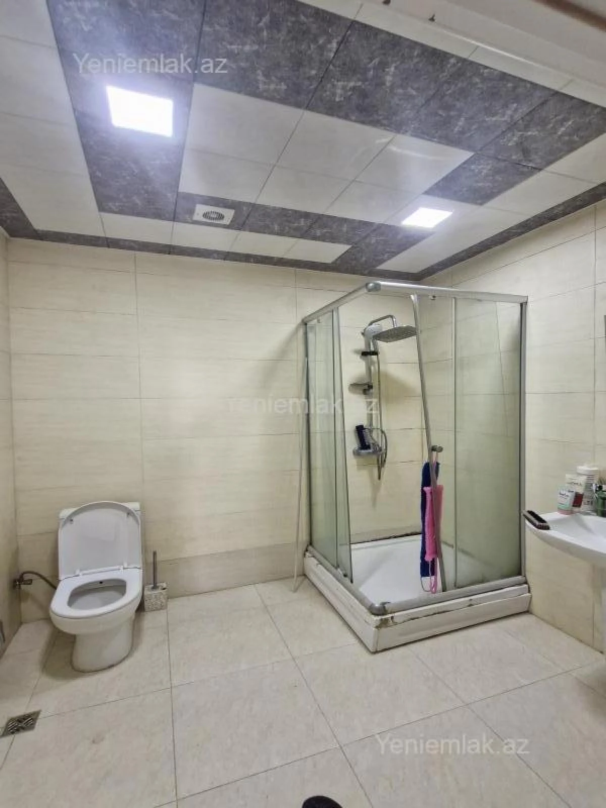 Satılır 3 otaqlı yeni tikili 105 m²