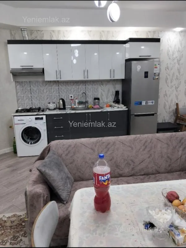 Satılır 3 otaqlı yeni tikili 80 m²