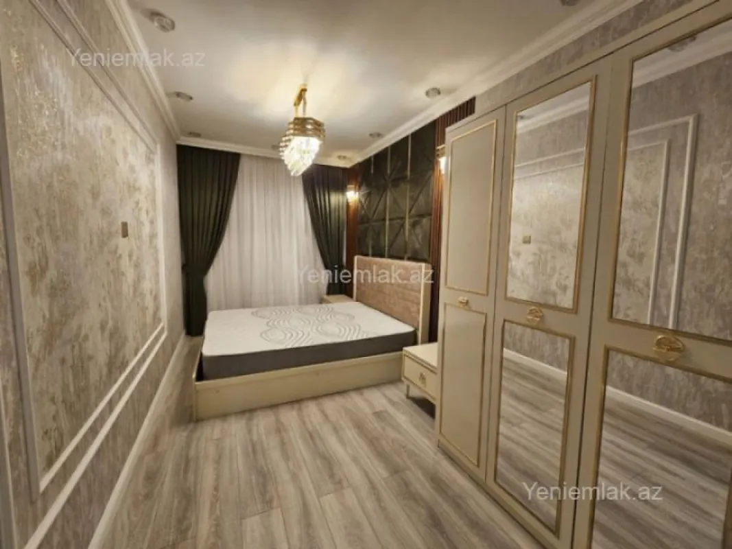 Satılır 2 otaqlı köhnə tikili 55 m²