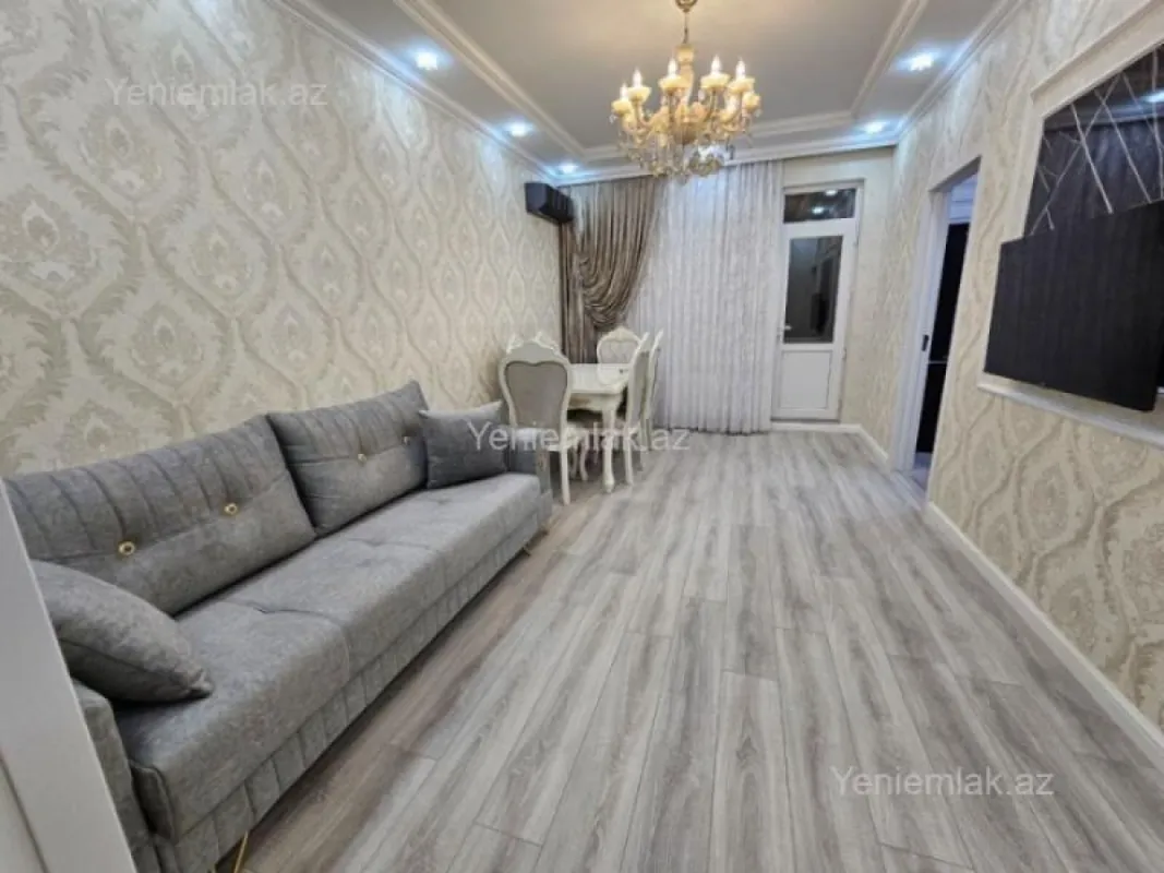 Satılır 2 otaqlı köhnə tikili 55 m²