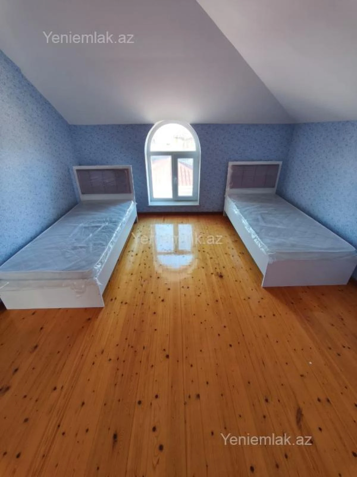 Satılır 3 otaqlı həyət evi 140 m²