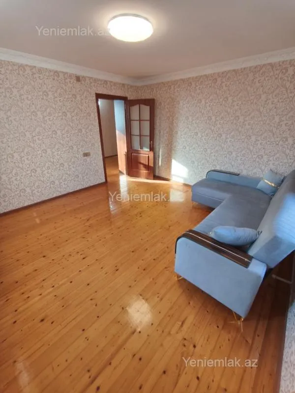 Satılır 3 otaqlı həyət evi 140 m²