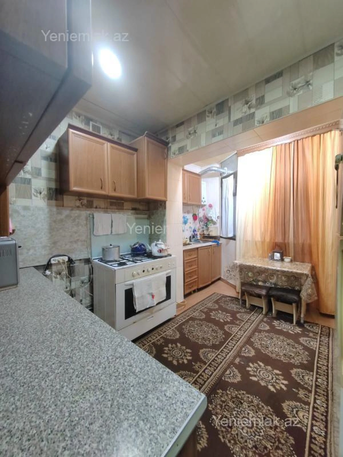 Satılır 5 otaqlı köhnə tikili 110 m²