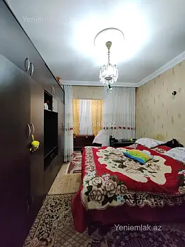 Satılır 5 otaqlı köhnə tikili 110 m²
