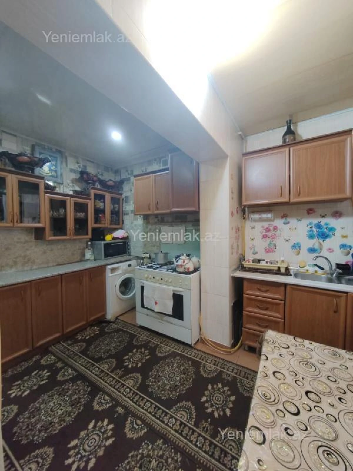 Satılır 5 otaqlı köhnə tikili 110 m²