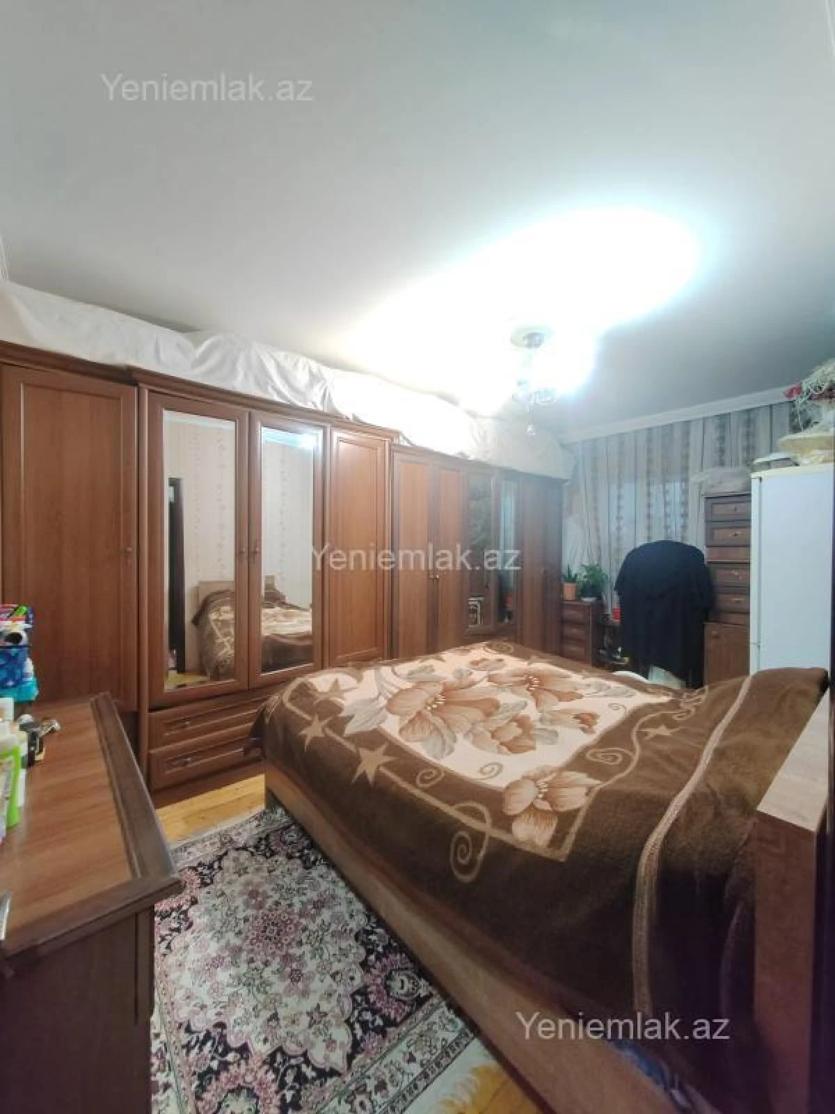 Satılır 5 otaqlı köhnə tikili 110 m²