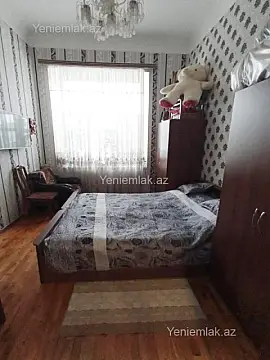 Satılır 3 otaqlı köhnə tikili 80 m²