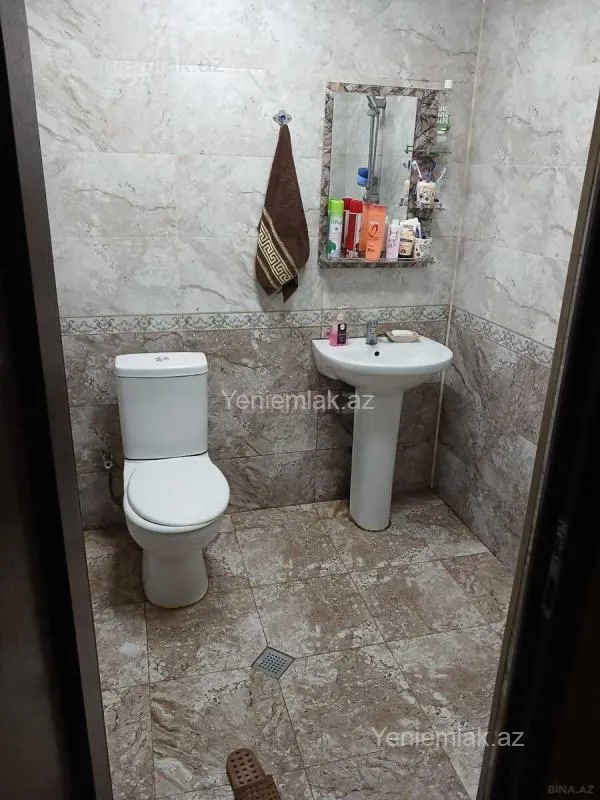 Satılır 2 otaqlı yeni tikili 72 m²