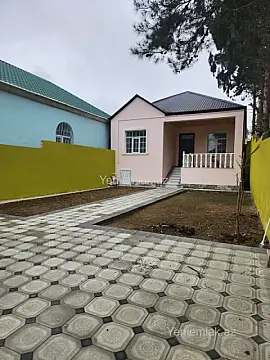 Satılır 4 otaqlı həyət evi 135 m²