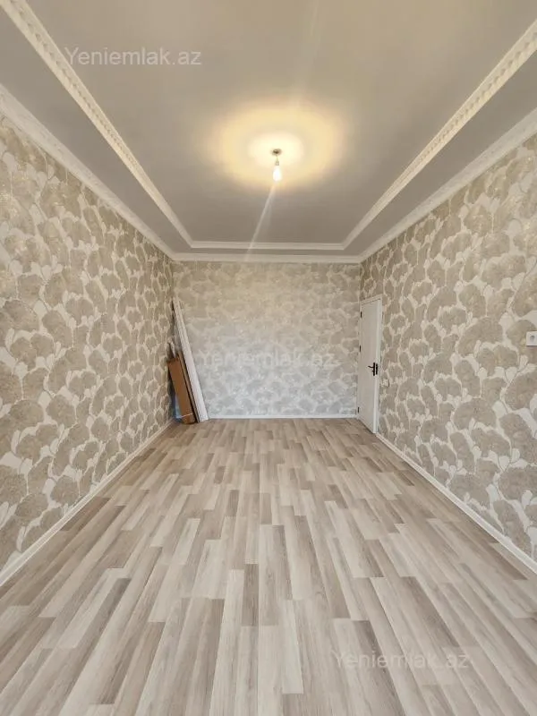 Satılır 4 otaqlı həyət evi 135 m²