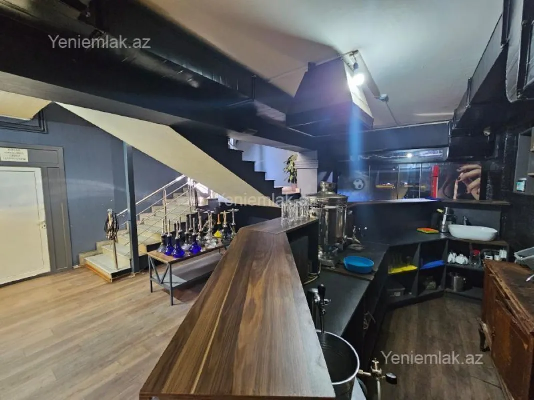 Satılır 10 otaqlı obyekt 443 m²