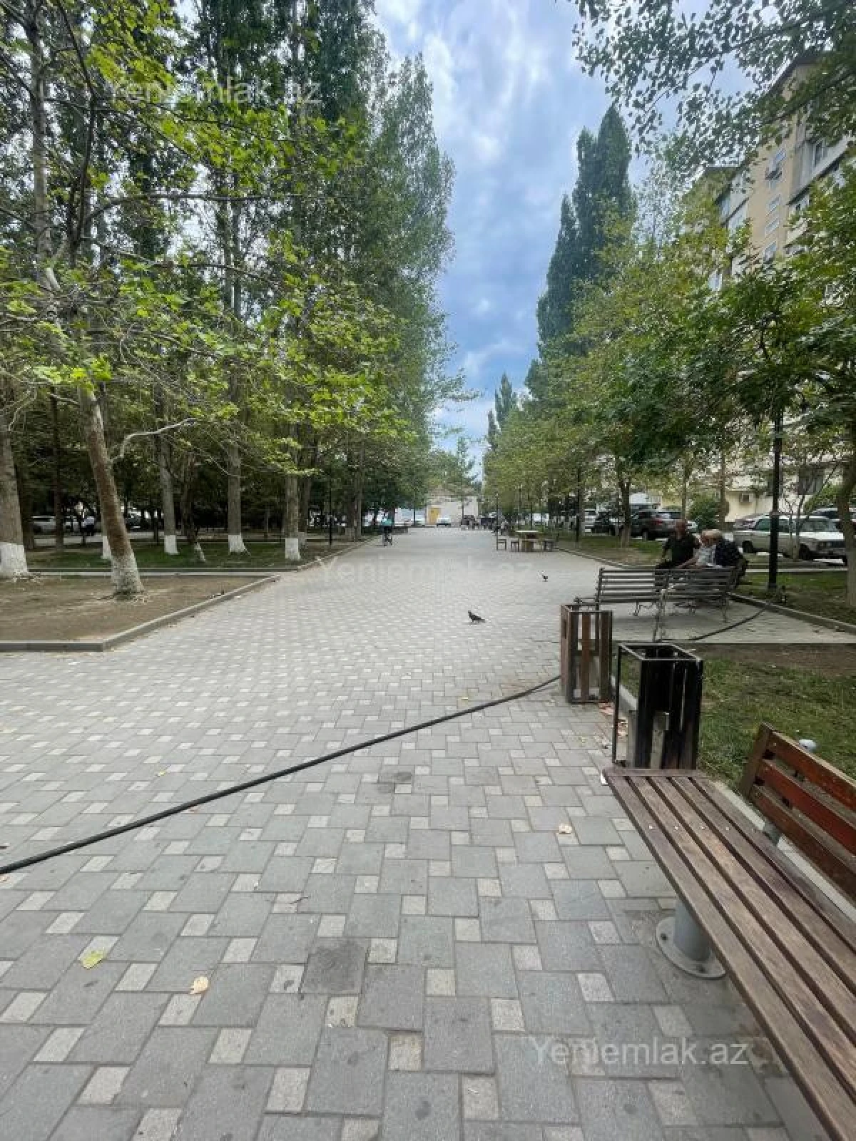 Satılır 4 otaqlı köhnə tikili 80 m²