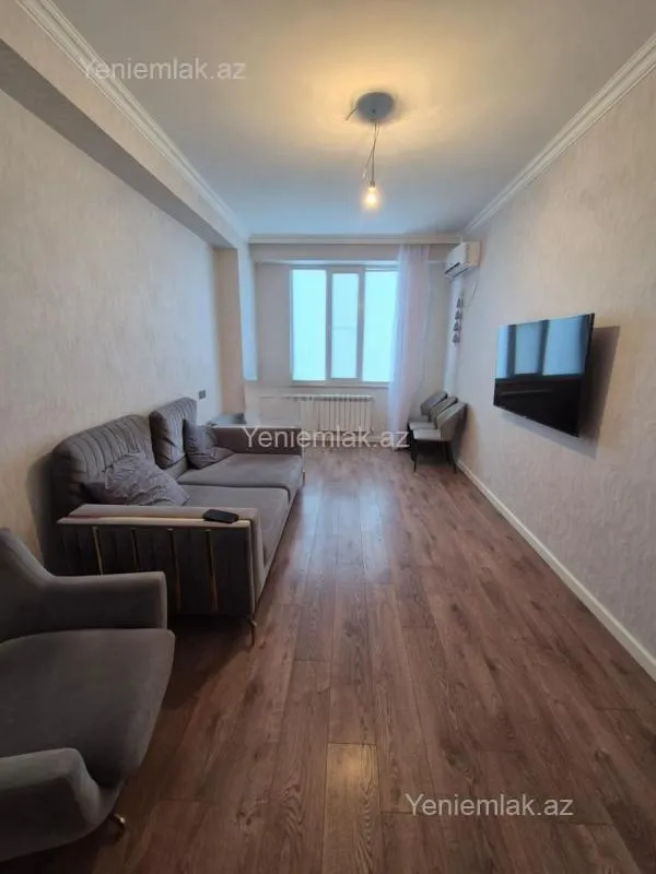 Satılır 3 otaqlı yeni tikili 90 m²