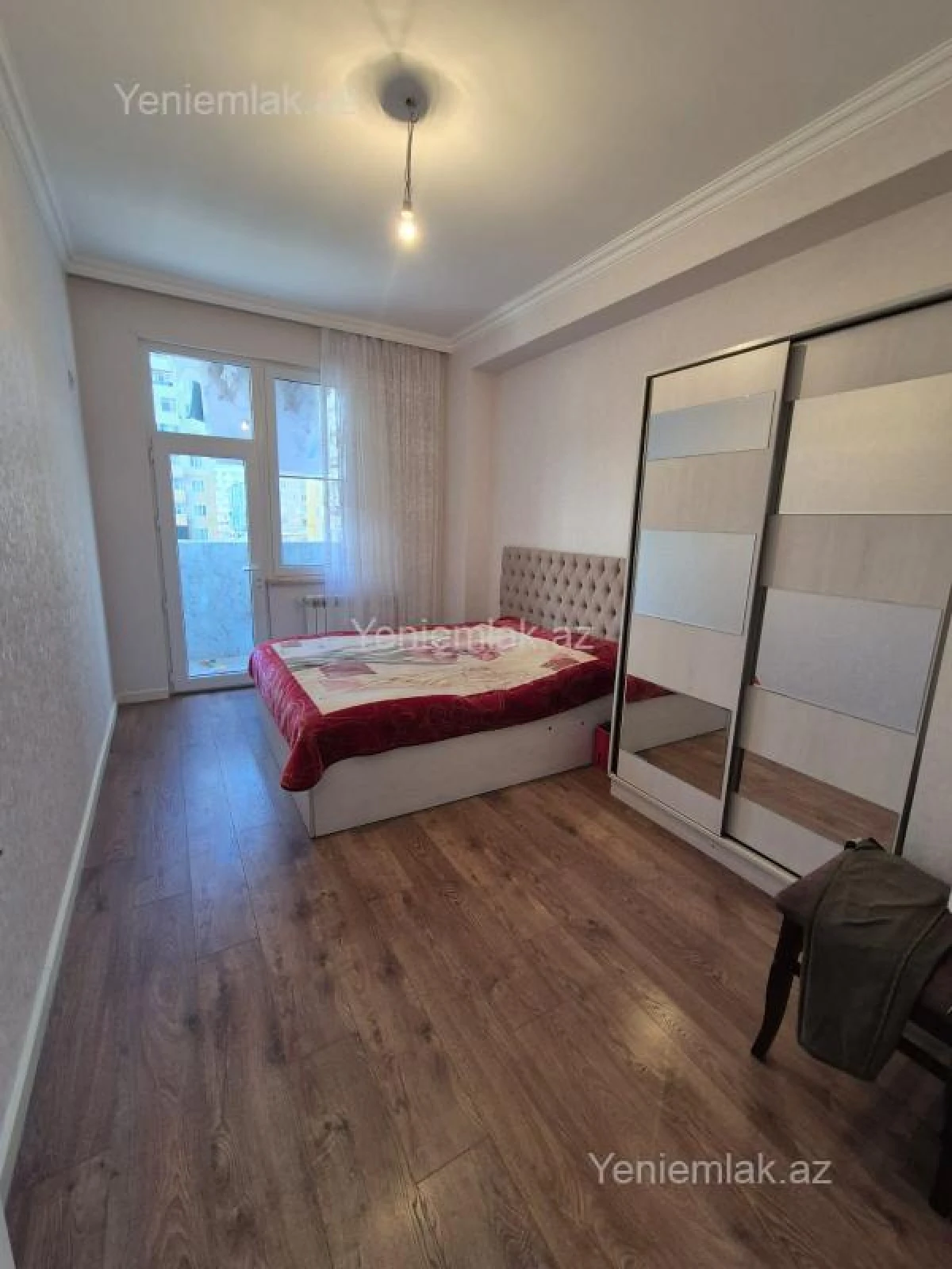 Satılır 3 otaqlı yeni tikili 90 m²