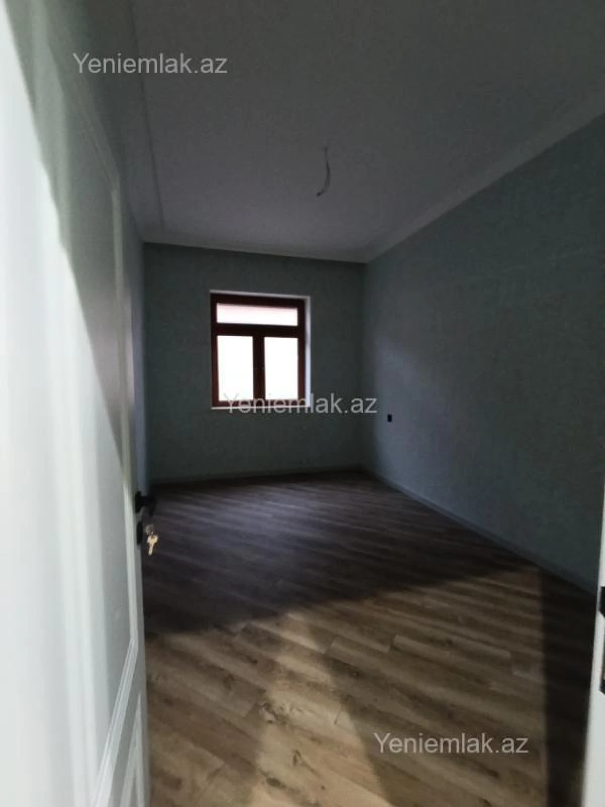 Satılır 6 otaqlı həyət evi 300 m²