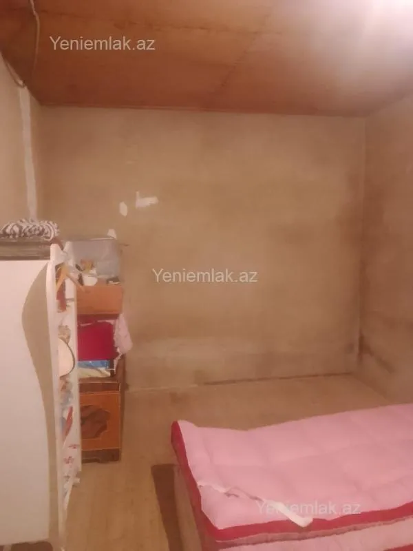 Satılır 2 otaqlı həyət evi 64 m²