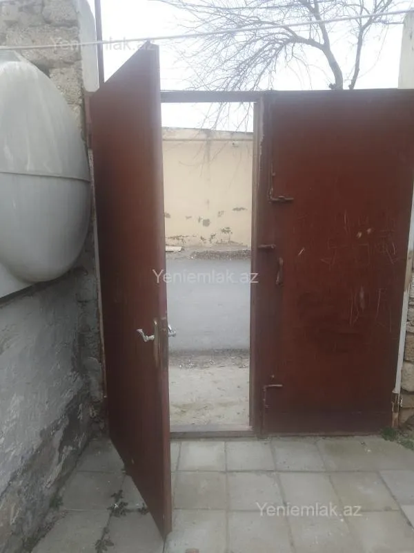 Satılır 2 otaqlı həyət evi 64 m²