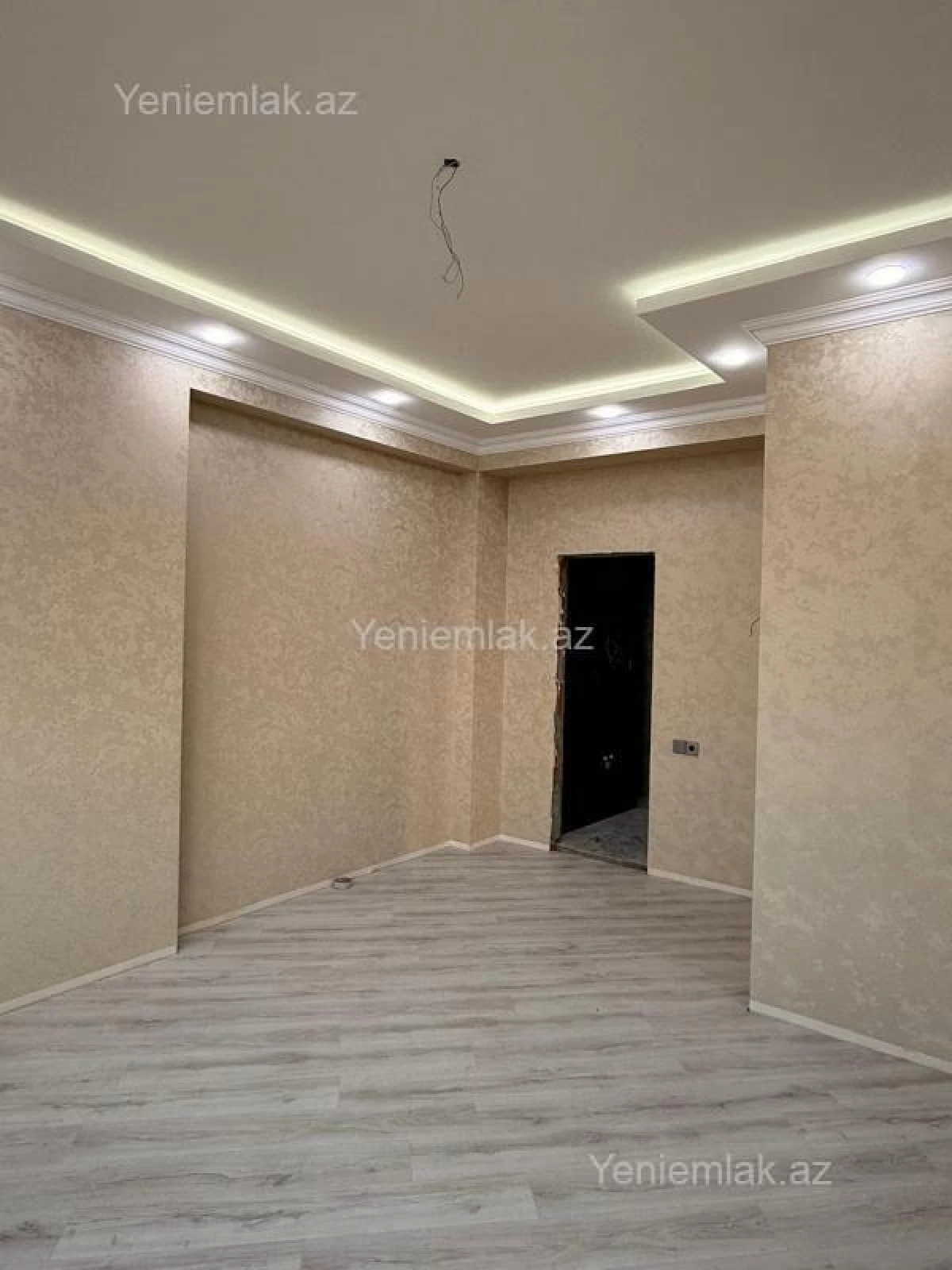 Satılır 3 otaqlı yeni tikili 175 m²