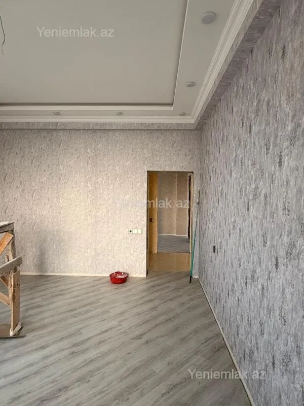 Satılır 3 otaqlı yeni tikili 175 m²