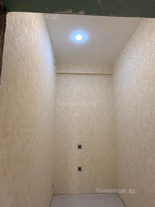 Satılır 3 otaqlı yeni tikili 175 m²