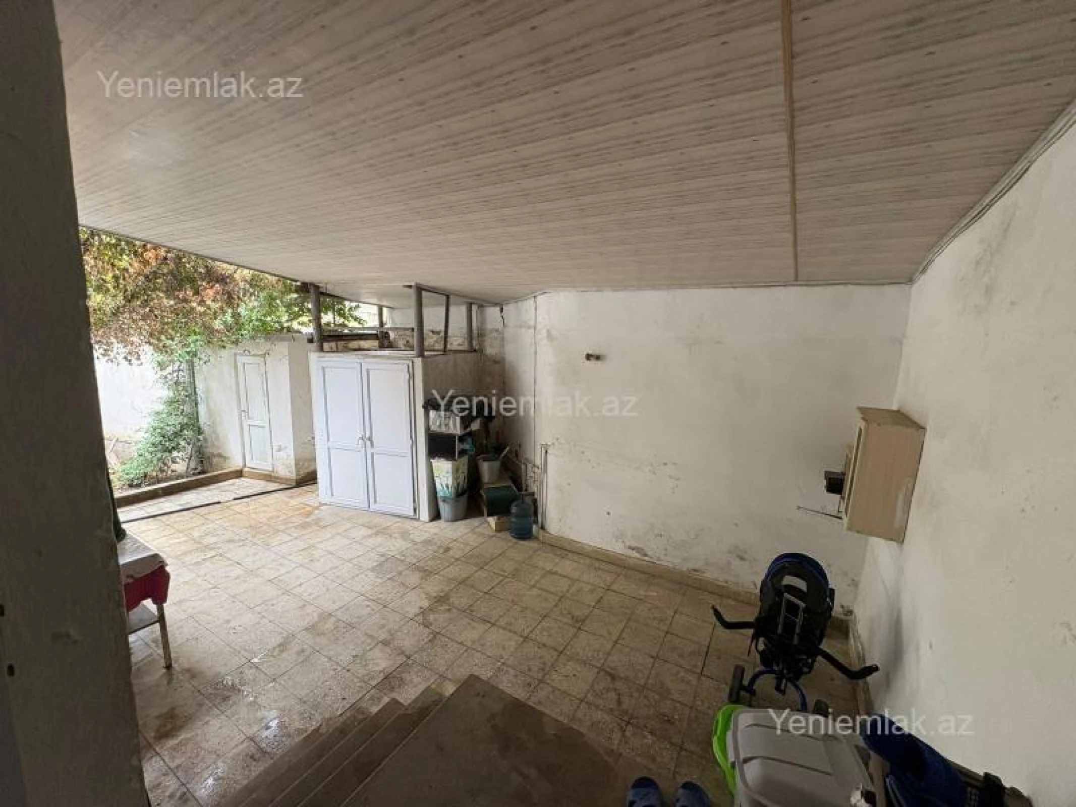 Satılır 3 otaqlı köhnə tikili 100 m²