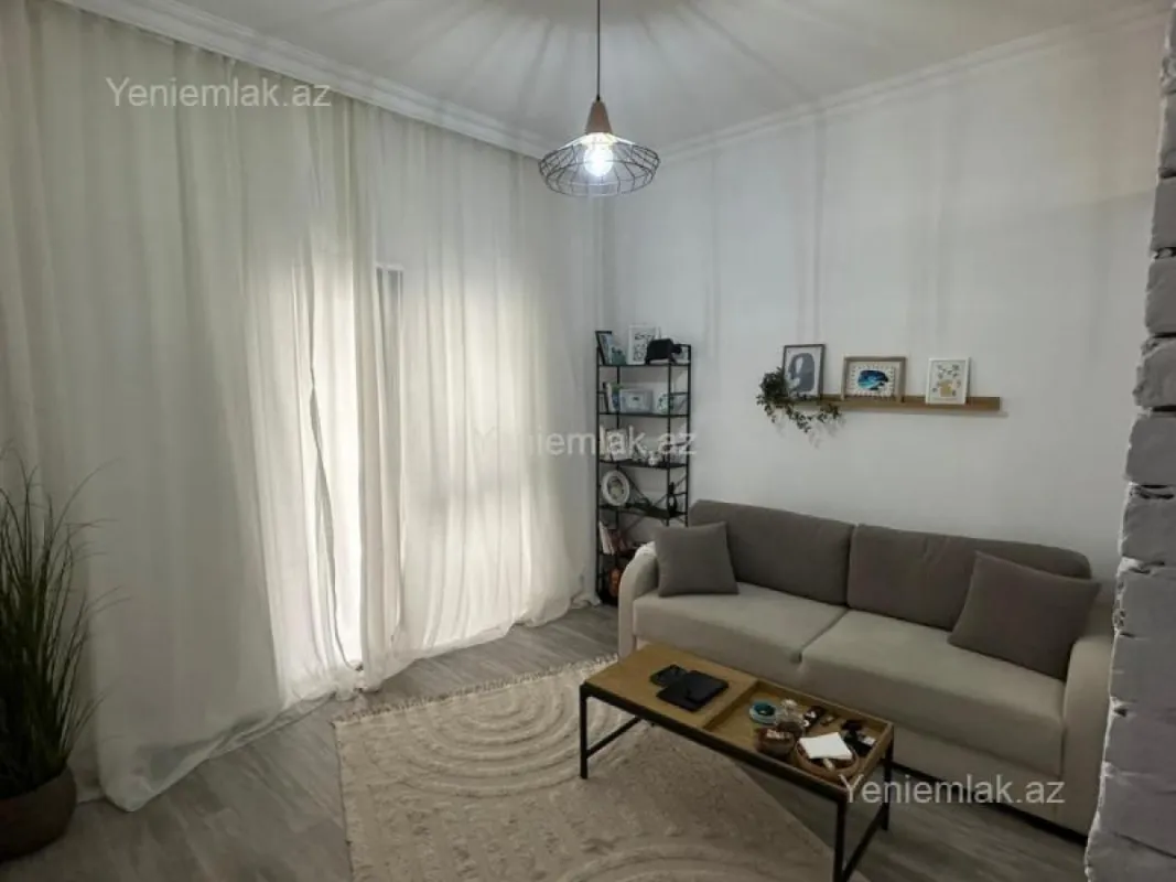 Satılır 2 otaqlı yeni tikili 45 m²