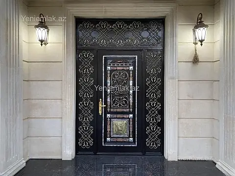 Satılır 7 otaqlı həyət evi 750 m²