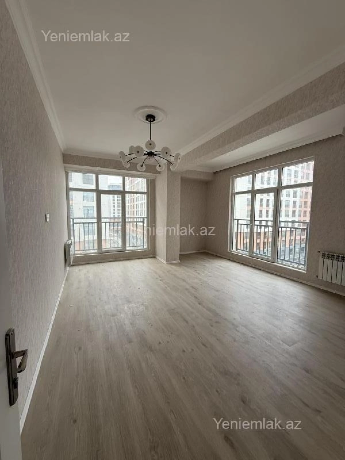 Satılır 3 otaqlı yeni tikili 90 m²