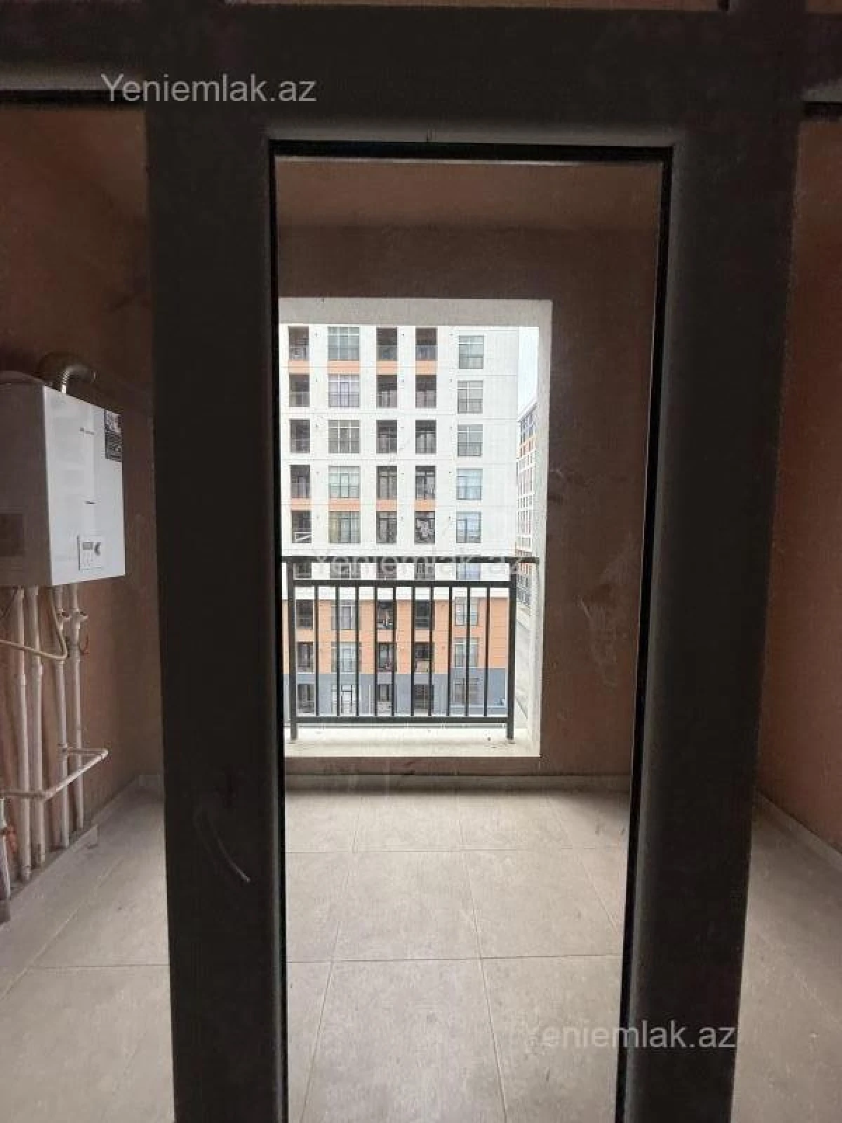 Satılır 3 otaqlı yeni tikili 90 m²