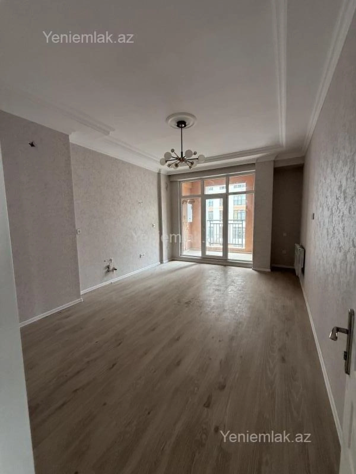 Satılır 3 otaqlı yeni tikili 90 m²