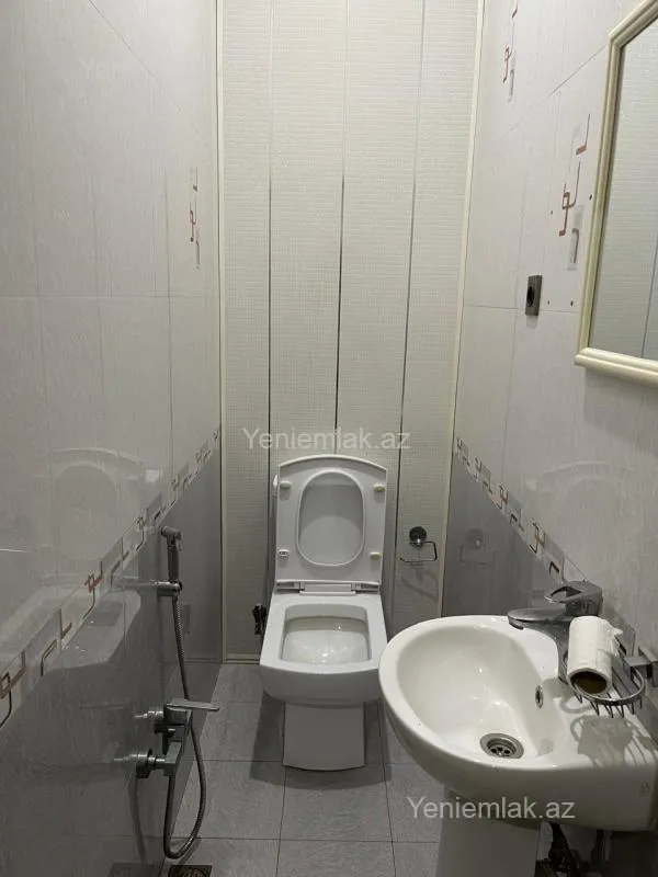 Satılır 3 otaqlı yeni tikili 140 m²