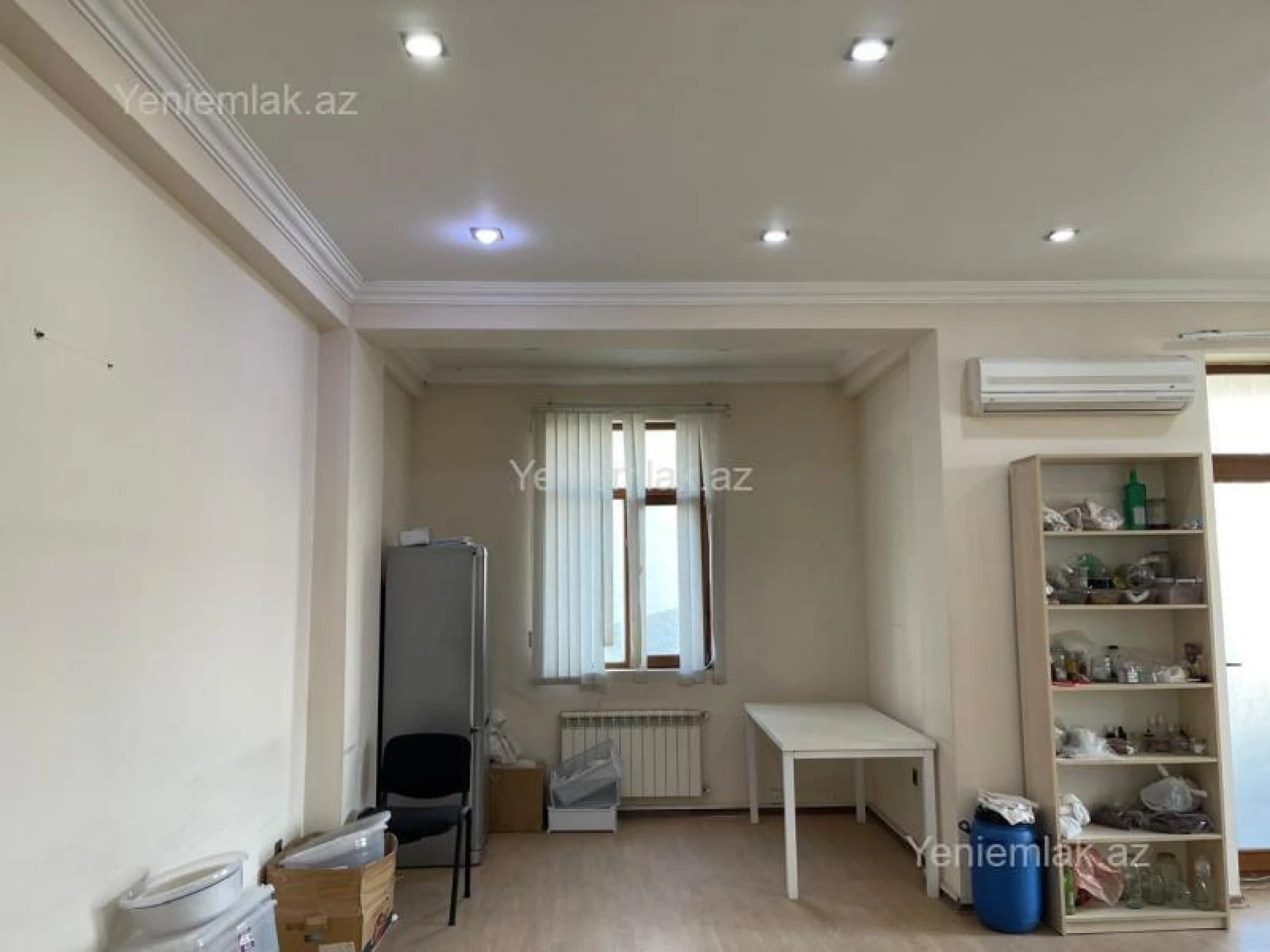 Satılır 3 otaqlı yeni tikili 140 m²