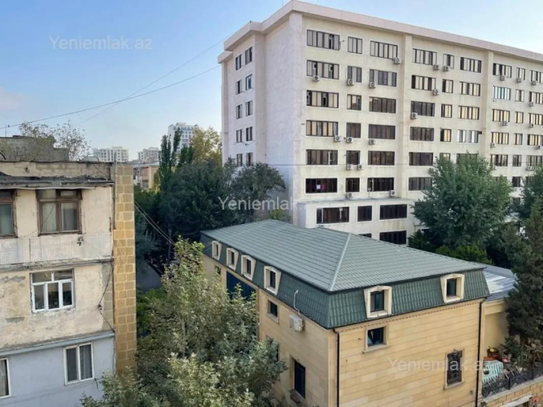 Satılır 3 otaqlı yeni tikili 140 m²