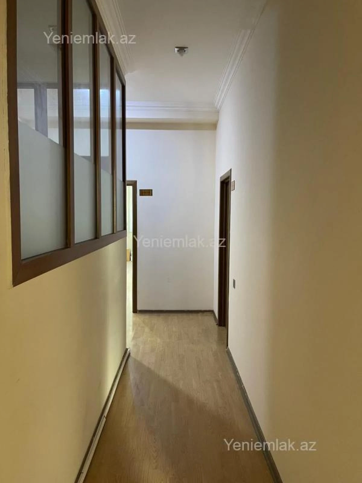 Satılır 3 otaqlı yeni tikili 140 m²