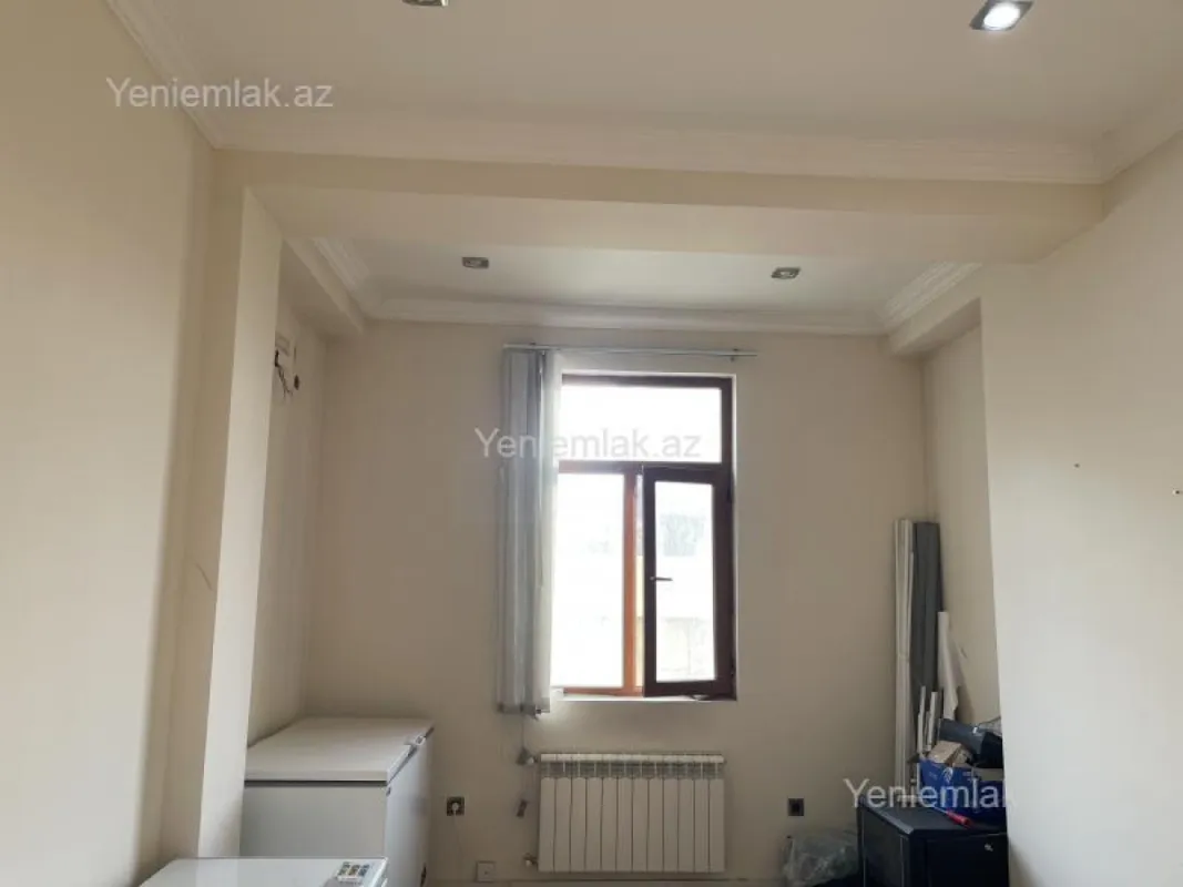 Satılır 3 otaqlı yeni tikili 140 m²